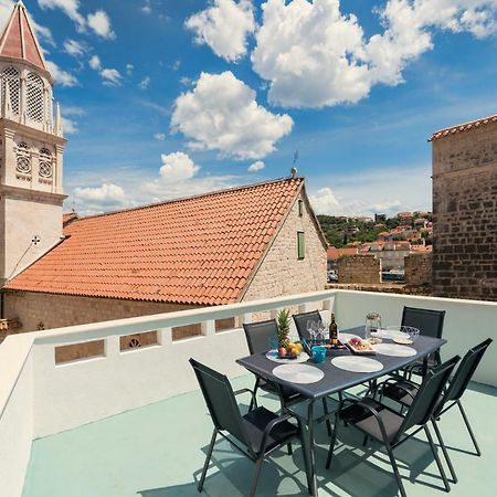 Villa Lino**** In The Heart Of Old Town Trogir Extérieur photo