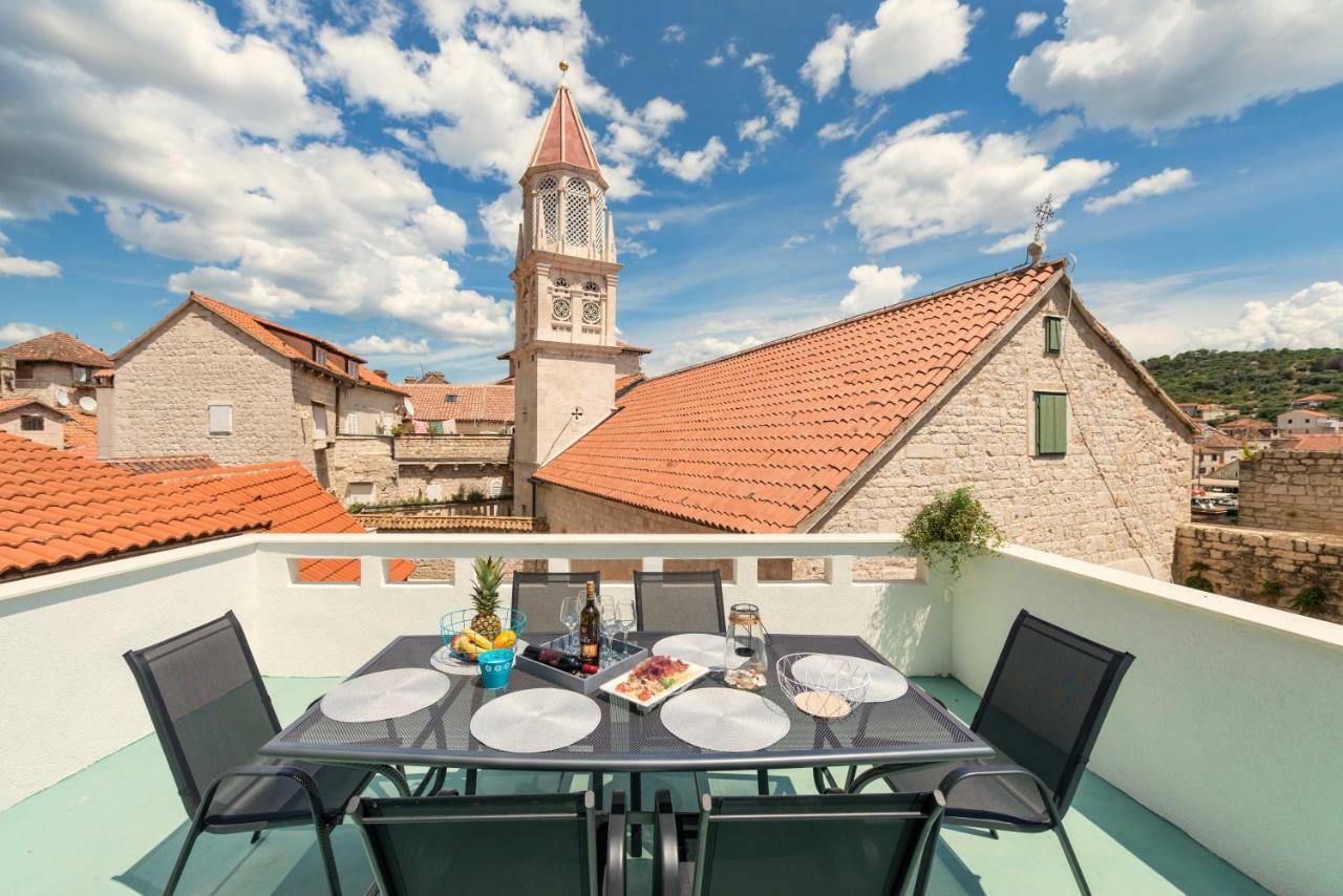 Villa Lino**** In The Heart Of Old Town Trogir Extérieur photo